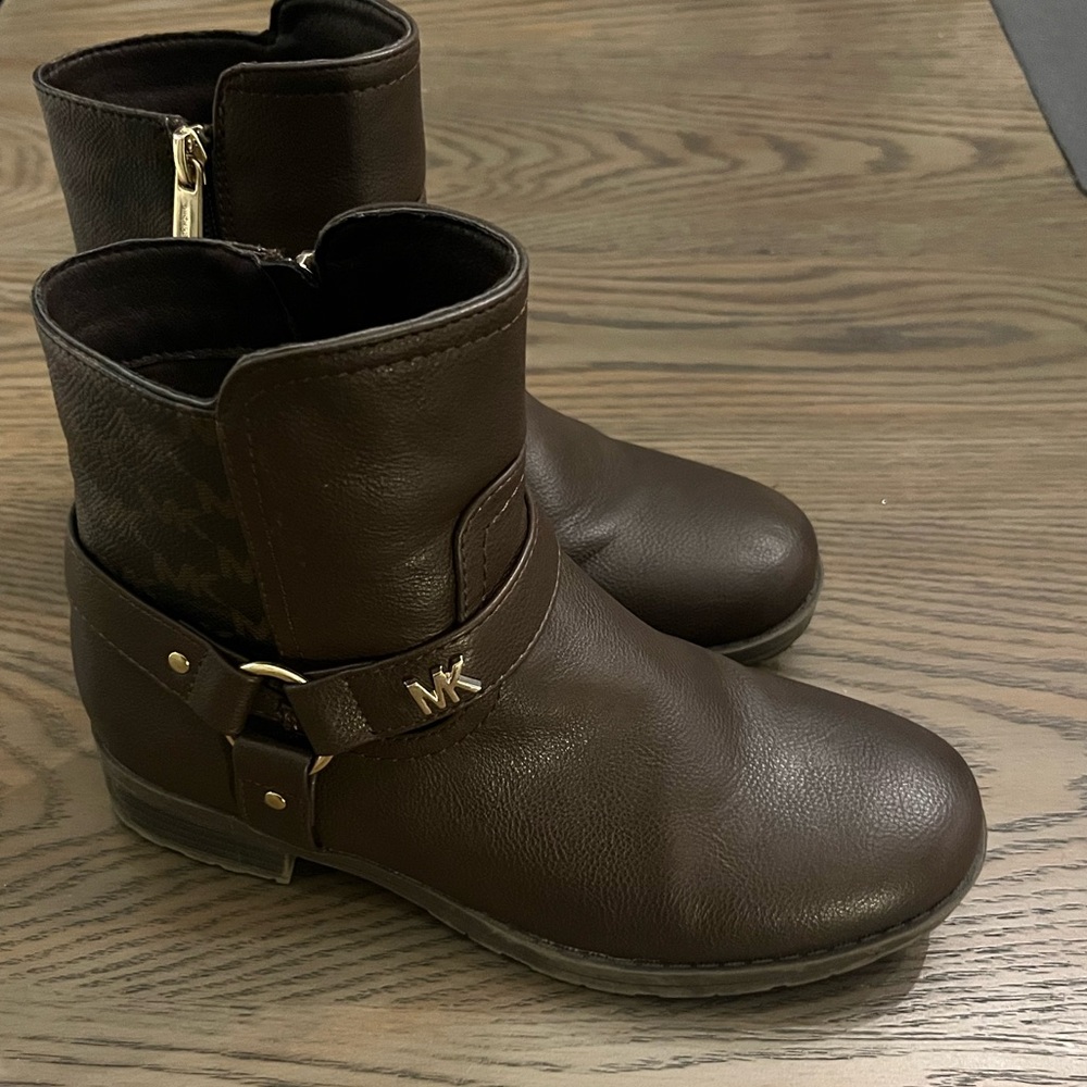 MK Boots - Picture 3 of 6